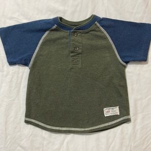 3/$15 💟 The Children’s Place Boys Shirt Size 18M